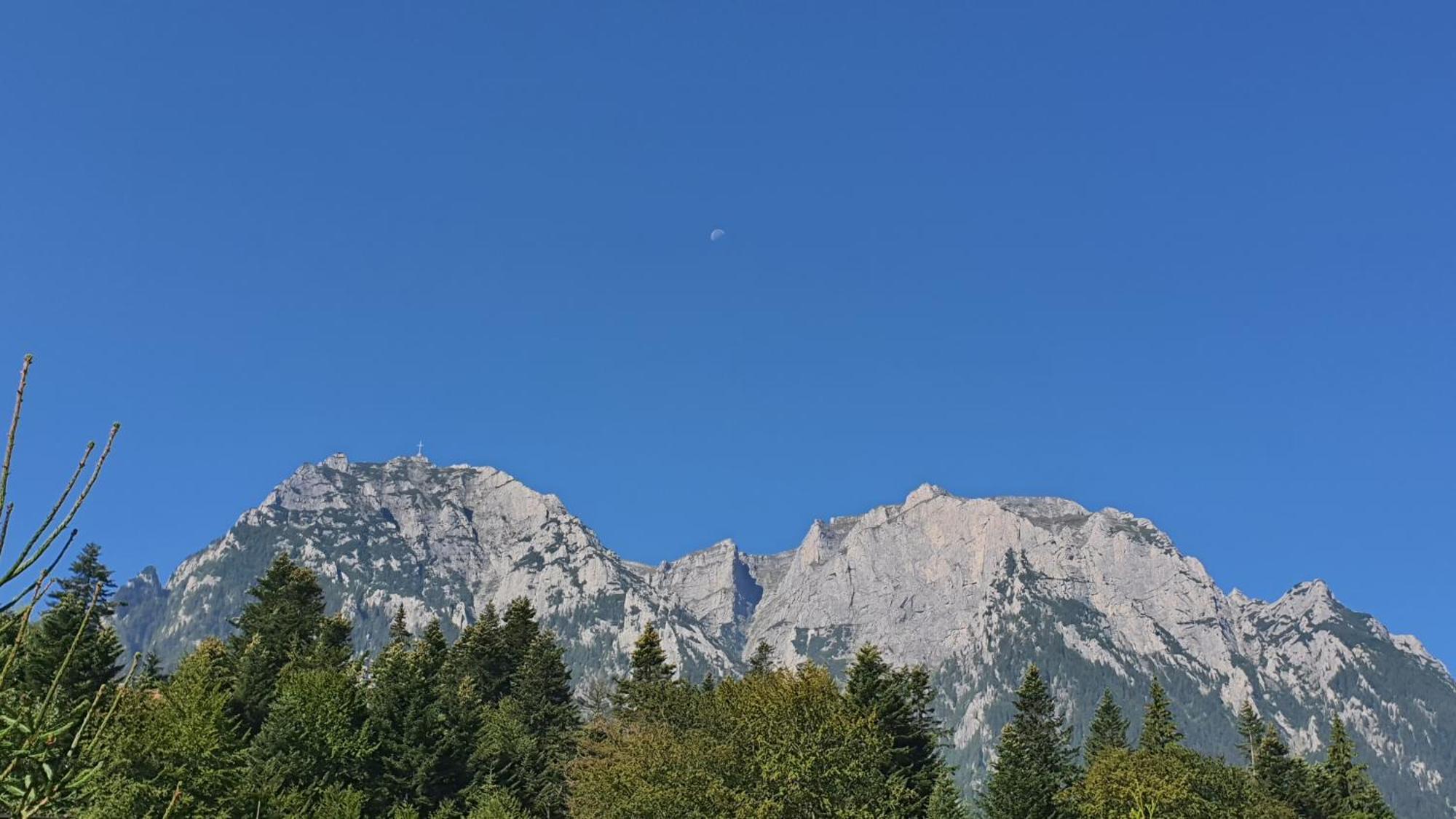 Pensiunea Luna Buşteni Buitenkant foto